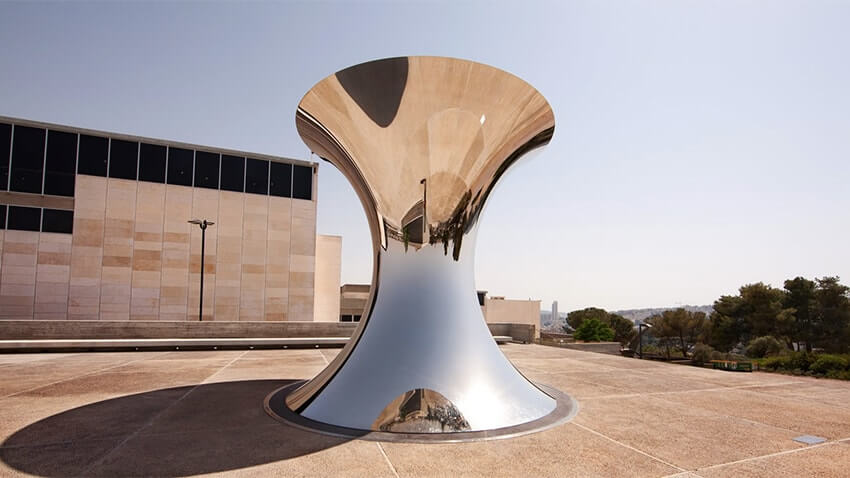 inside_0001_Jerusalem_Art_1397X735-min
